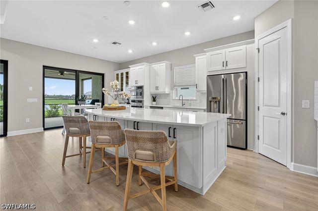 15634 Triesta LN, Naples, FL 34114