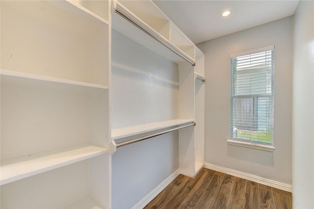 3010 E Legends Bend Drive, Spring, TX 77386