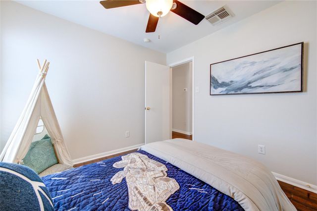 3010 E Legends Bend Drive, Spring, TX 77386