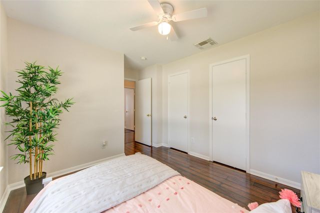 3010 E Legends Bend Drive, Spring, TX 77386