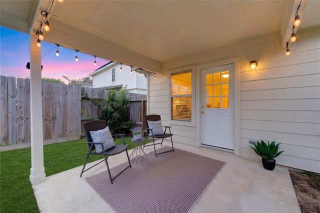 3010 E Legends Bend Drive, Spring, TX 77386
