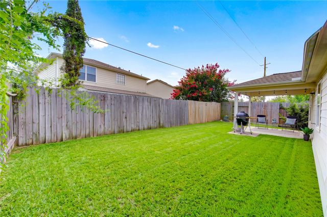 3010 E Legends Bend Drive, Spring, TX 77386