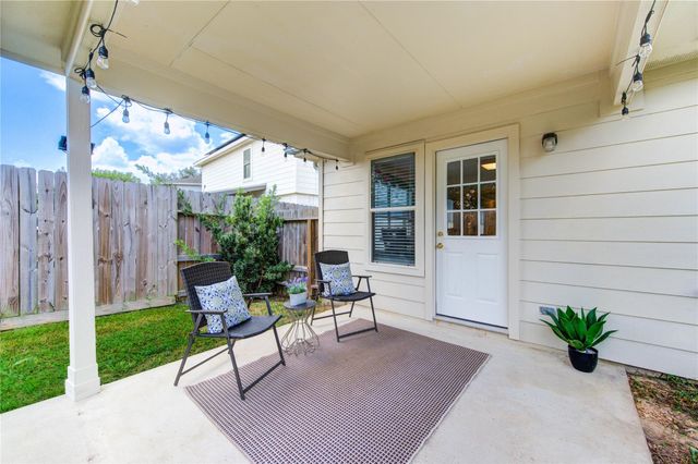 3010 E Legends Bend Drive, Spring, TX 77386