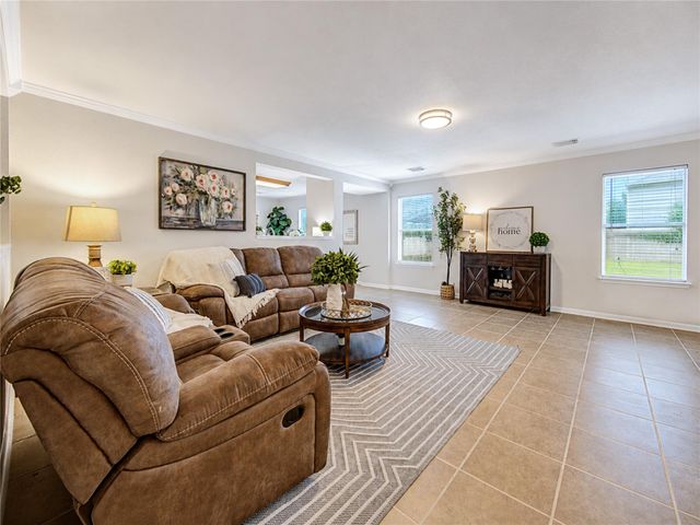 3010 E Legends Bend Drive, Spring, TX 77386