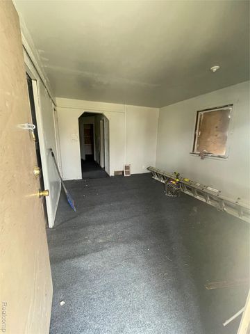 12112 Findlay Street, Detroit, MI 48205