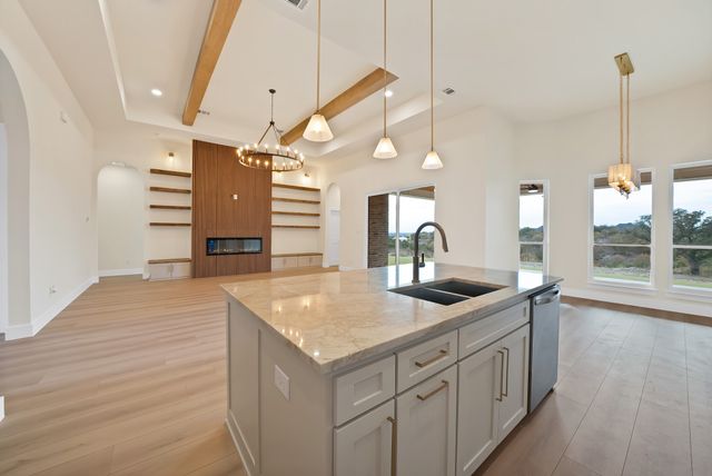 1066 Kingsley Court, Weatherford, TX 76087