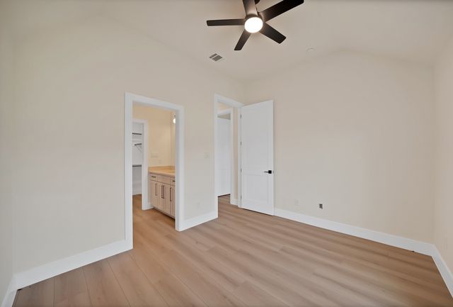 1066 Kingsley Court, Weatherford, TX 76087