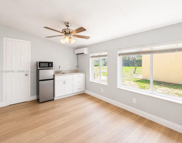 2511 SW 3rd St B- B, Fort Lauderdale, FL 33312