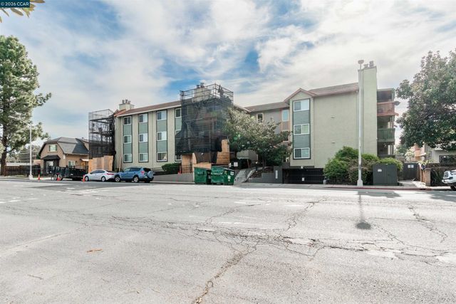 1315 A St 206, Hayward, CA 94541