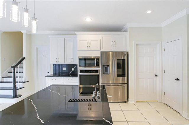 4111 Maidstone Drive, Lake Charles, LA 70605