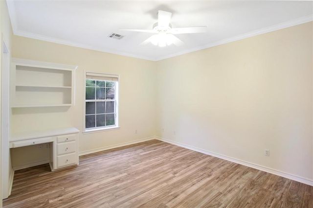 4111 Maidstone Drive, Lake Charles, LA 70605