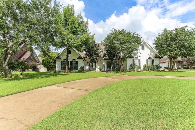 4111 Maidstone Drive, Lake Charles, LA 70605