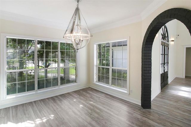 4111 Maidstone Drive, Lake Charles, LA 70605