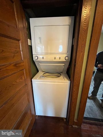 28 E OAKLAND AVE, Haddon Township, NJ 08107