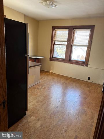 28 E OAKLAND AVE, Haddon Township, NJ 08107