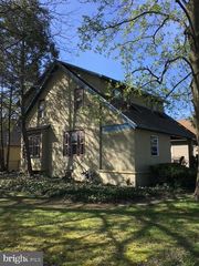 28 E OAKLAND AVE, Haddon Township, NJ 08107