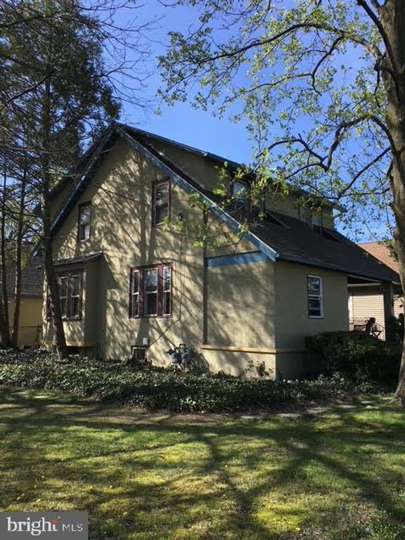 28 E OAKLAND AVE, Haddon Township, NJ 08107