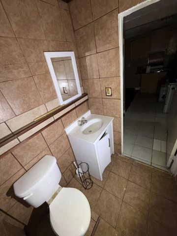 709 N 20th Street, Fort Pierce, FL 34950