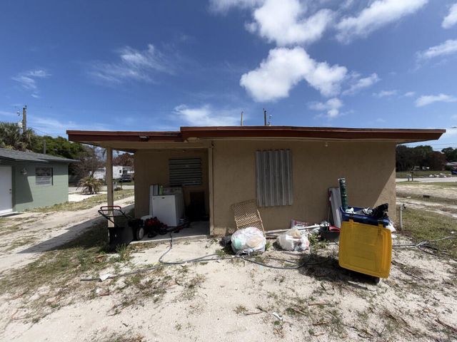 709 N 20th Street, Fort Pierce, FL 34950