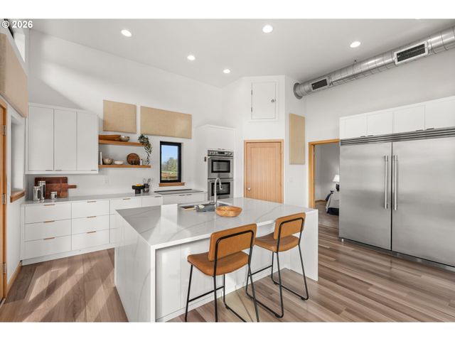 360 SMOKEY VALLEY Rd, Toledo, WA 98591