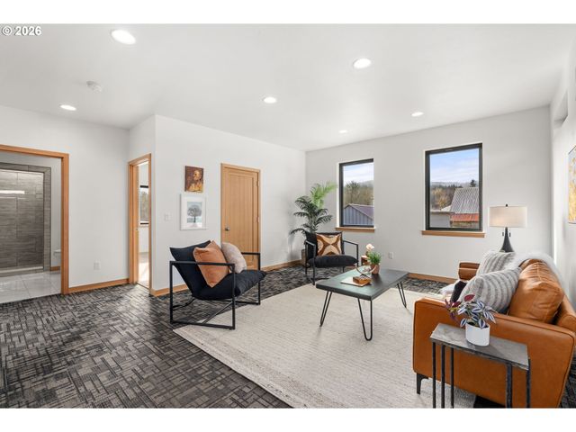 360 SMOKEY VALLEY Rd, Toledo, WA 98591