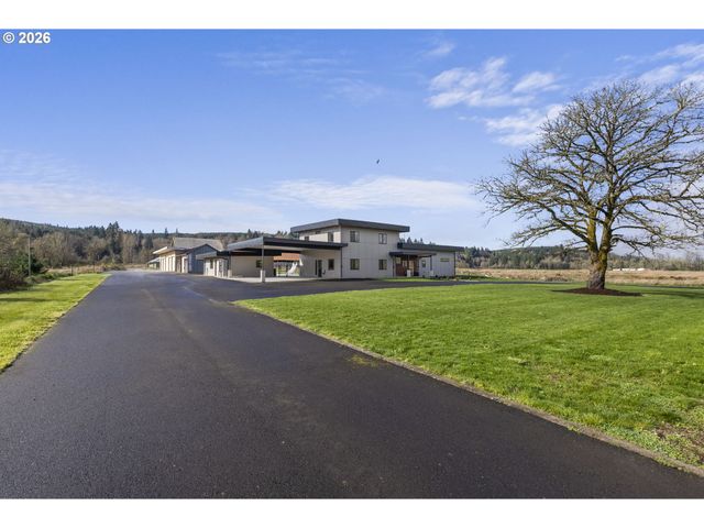 360 SMOKEY VALLEY Rd, Toledo, WA 98591