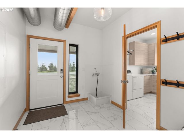 360 SMOKEY VALLEY Rd, Toledo, WA 98591