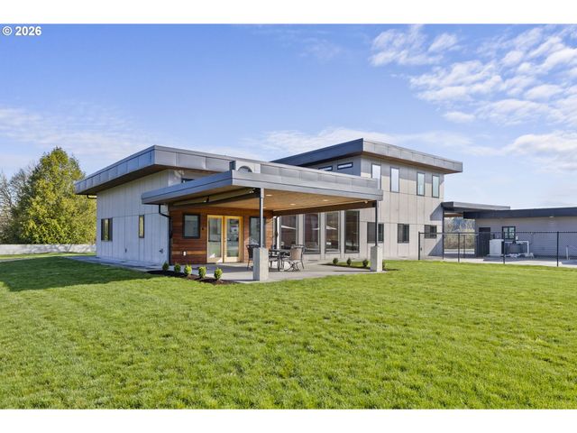 360 SMOKEY VALLEY Rd, Toledo, WA 98591