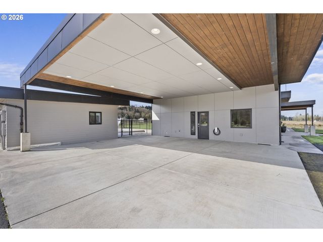 360 SMOKEY VALLEY Rd, Toledo, WA 98591