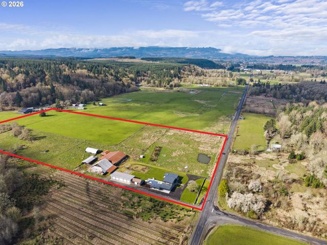 360 SMOKEY VALLEY Rd, Toledo, WA 98591