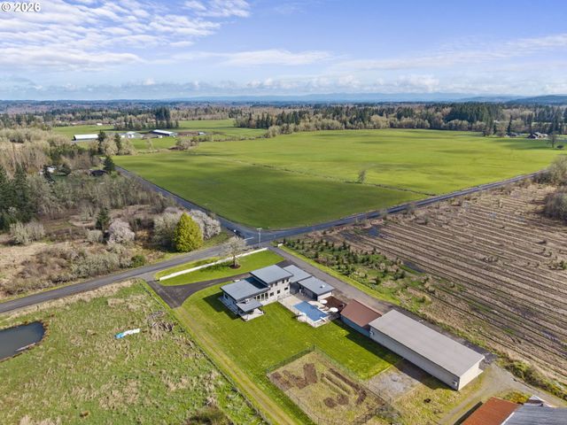 360 SMOKEY VALLEY Rd, Toledo, WA 98591