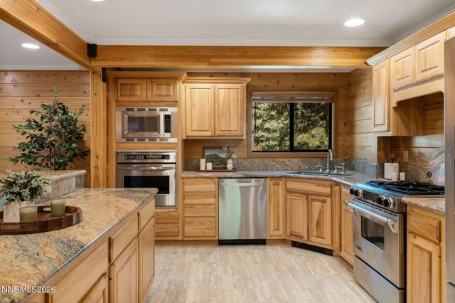 305 Mugo Pine Circle, Reno, NV 89511