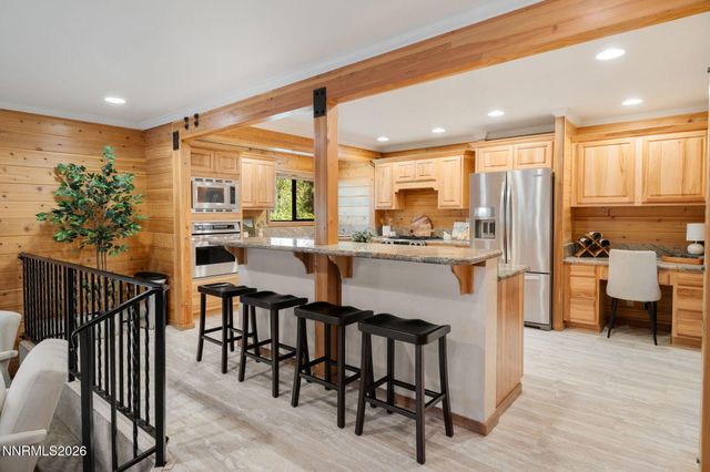 305 Mugo Pine Circle, Reno, NV 89511