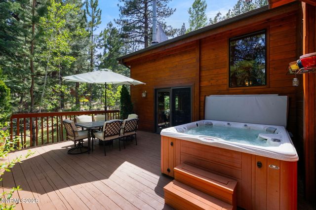 305 Mugo Pine Circle, Reno, NV 89511