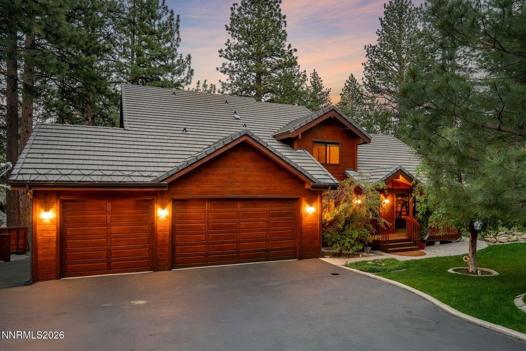 305 Mugo Pine Circle, Reno, NV 89511