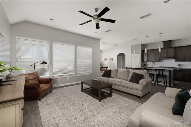 5104 Escondido Pass, Mcallen, TX 78504