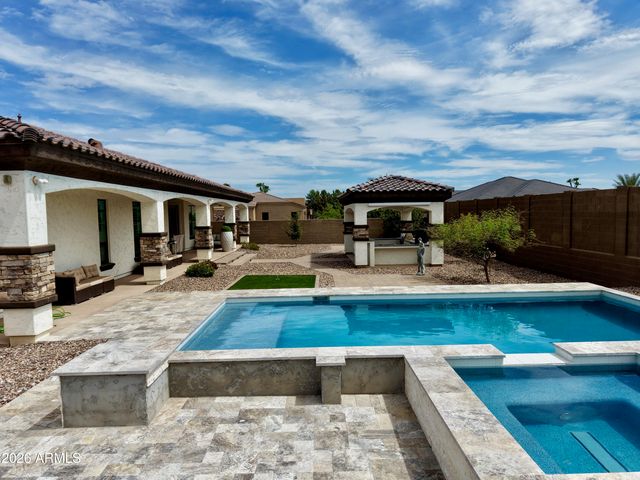 18211 W MARSHALL Court, Litchfield Park, AZ 85340