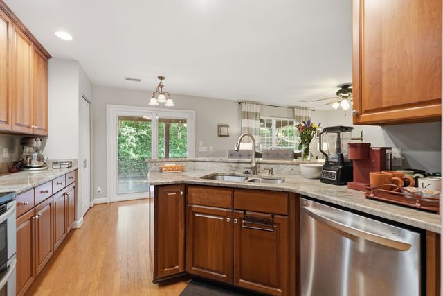 1109 Olde Cameron Ln, Franklin, TN 37067