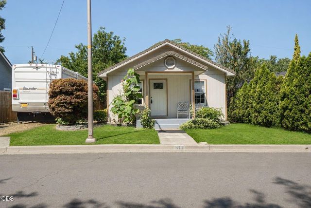 511 Mae Street, Medford, OR 97504