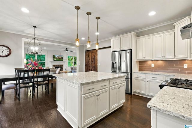 2302 SOUTHAMPTON DRIVE, Hoover, AL 35226