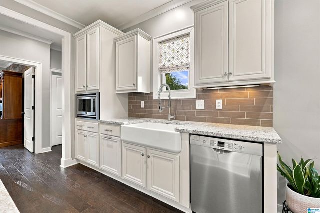 2302 SOUTHAMPTON DRIVE, Hoover, AL 35226