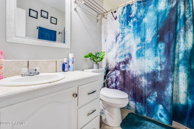 208 Gouaux Road, Lafayette, LA 70507