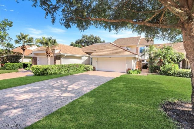 6636 Trident WAY, Naples, FL 34108