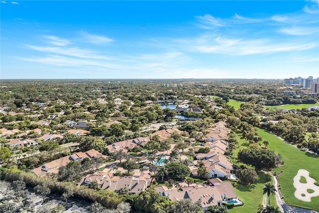 6636 Trident WAY, Naples, FL 34108