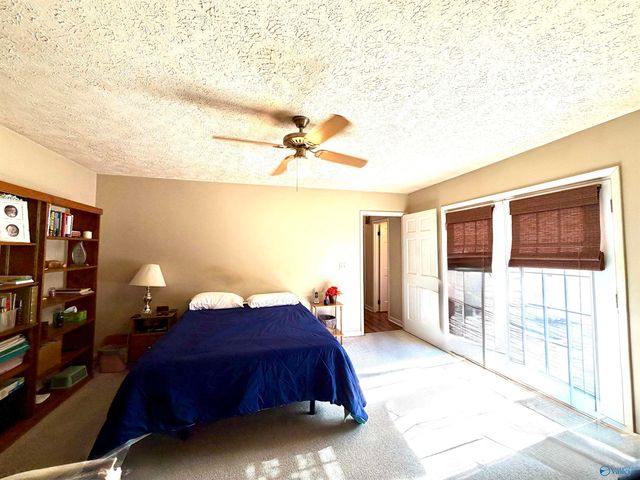 204 Seville Lane, Rainbow City, AL 35906