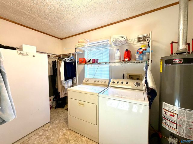 204 Seville Lane, Rainbow City, AL 35906