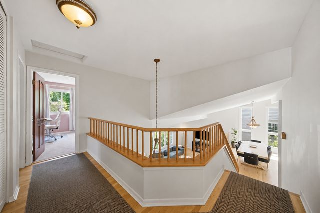 1752 McCraren Road, Highland Park, IL 60035