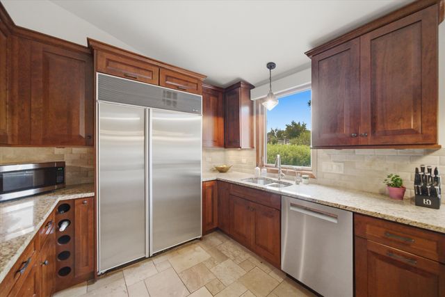 1752 McCraren Road, Highland Park, IL 60035
