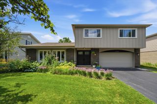 1752 McCraren Road, Highland Park, IL 60035