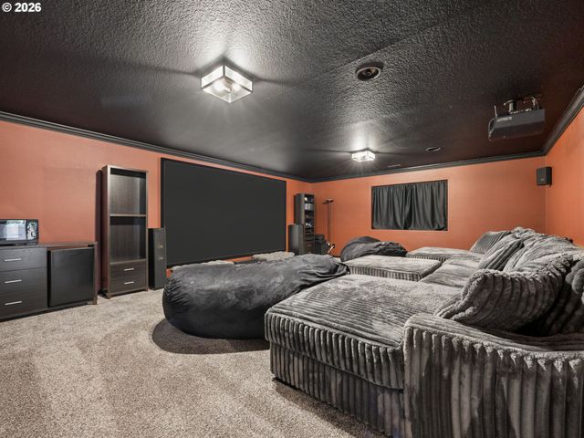 15022 Journey Dr, Oregon City, OR 97045